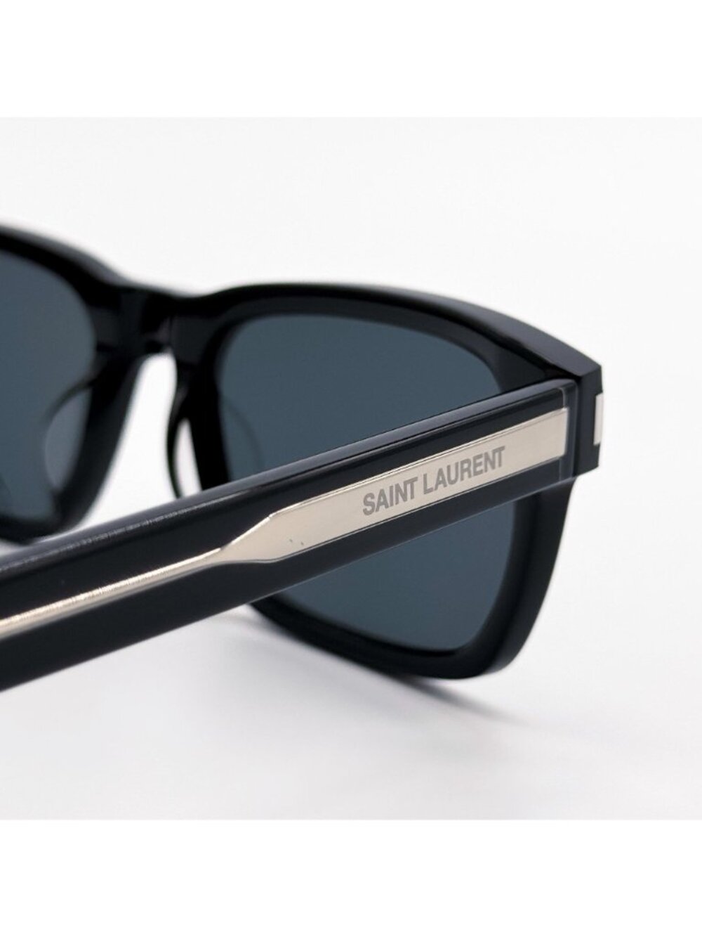 New Saint Laurent Sunglasses SL662 001 Black Square Eyewear - Picture 8 of 11